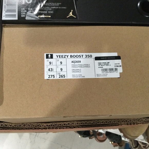 Yeezy Boost 350 Pirate Black AUTHENTIC - Picture 1 of 2